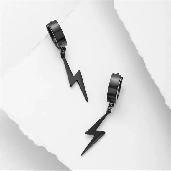 NEW Lightning Bolt Earrings | Black - Picture 1 of 2